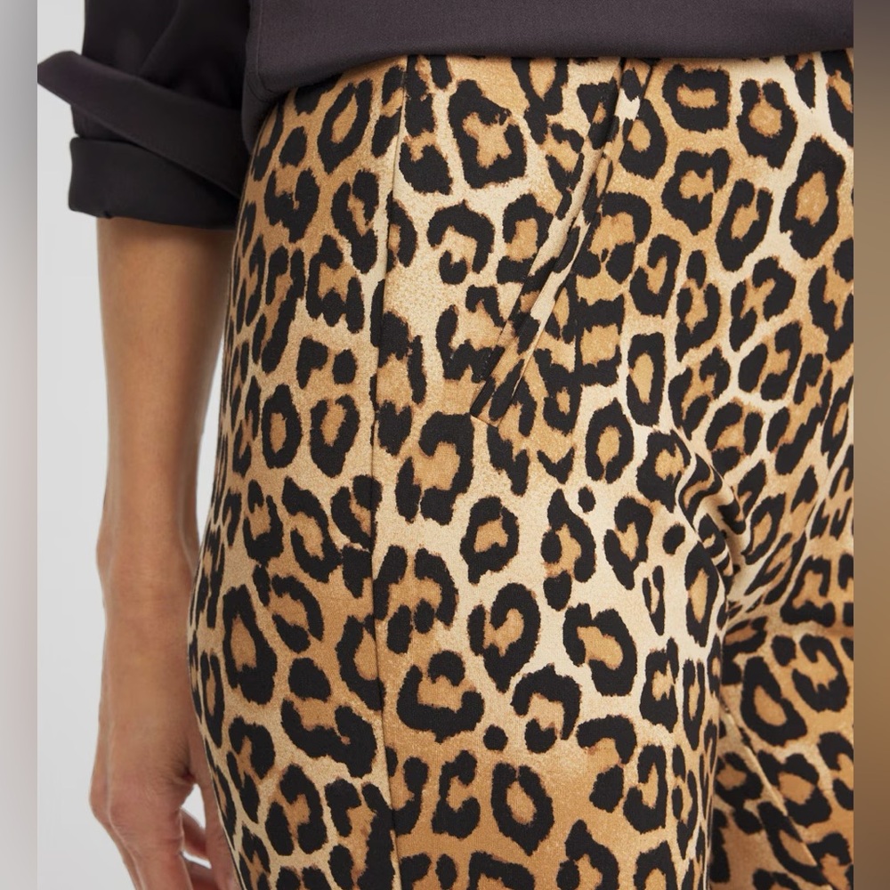 Chico’s leopard legging pants - Picture 3 of 8